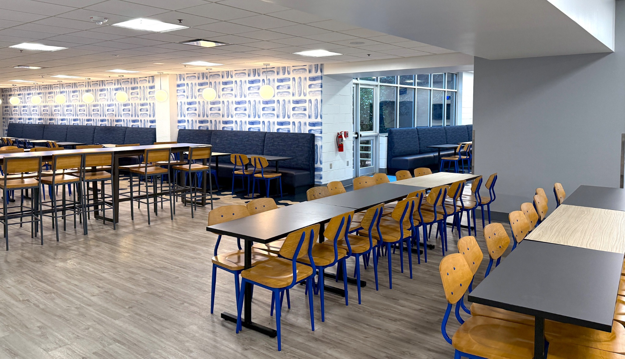 Charlotte Christian School completed seating commons